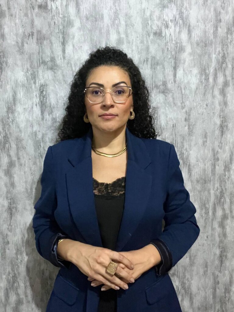 Elis Christina Pinto Advogada